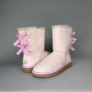 Women's UGG Boots Bailey Bow Gingham Seashell Pink Sz 7 Coquette 1101669 RARE!